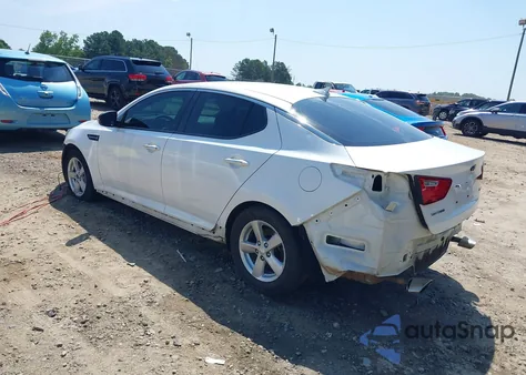 2015 Kia Optima Lx z USA, uszkodzony, nr VIN KNAGM4A76F5567425